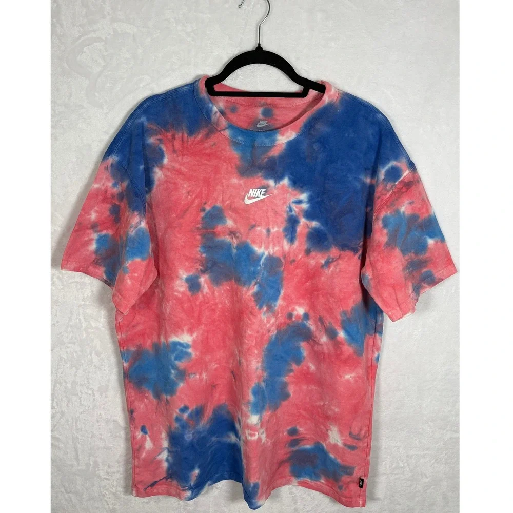Nike The Nike Tee Loose Fit Pink Blue Tie Dye Graphic T-Shirt Womens Large